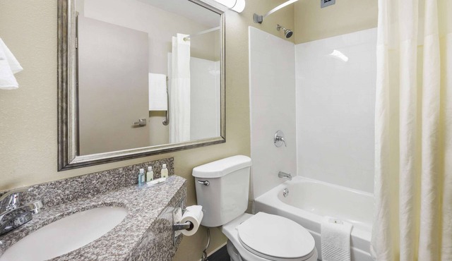 Quality Inn Jackson Northwest