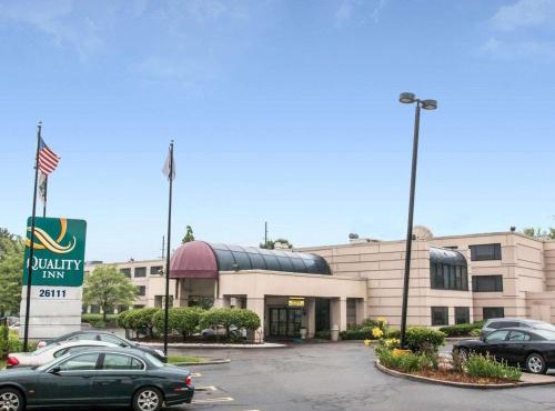 Quality Inn Southfield - Detroit