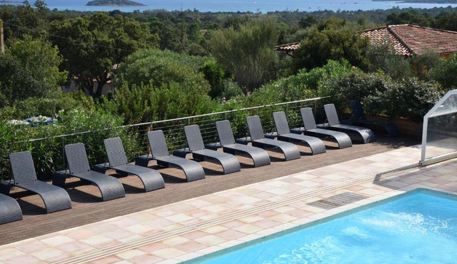 Résidence Chiar' Di Luna in Sainte-Lucie de Porto-Vecchio