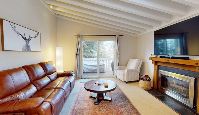 Ranch Condo 3598 with Hot Tub & Summer Pool Onsite