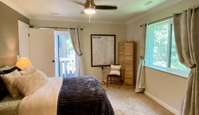 Recently Remodeled Long Term Stay in Beautiful Location
