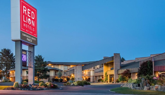 Red Lion Hotel Pasco Airport & Conference Center