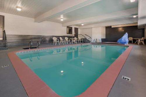 Red Lion Inn & Suites Ontario
