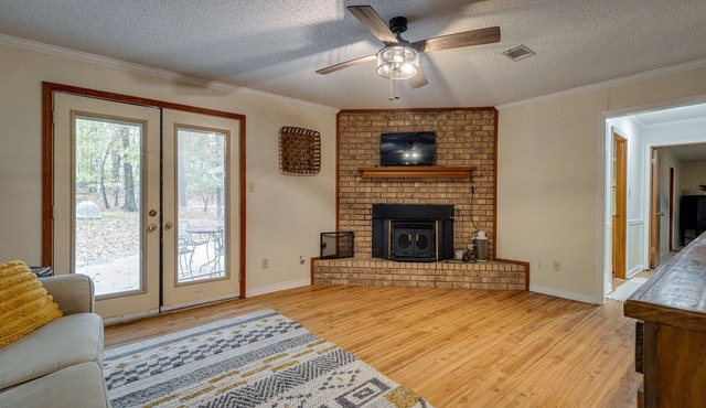 Relaxing 4 bedroom home in the country
