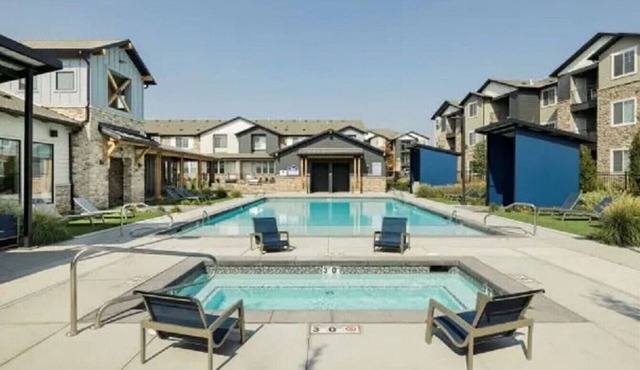 Resort Like Amenities in American Fork |King bed | 2 Queen beds |Fast WiFi | Sleeps 7