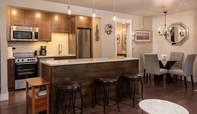 River & Ridge Retreat at Seventh Mountain Resort 1-bed/2-bath Condo