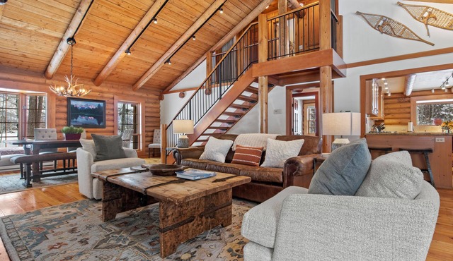 RMR: Teton View Cabin Home in Wilson,WY
