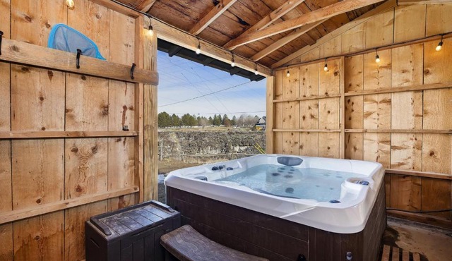 Rock Creek Canyon 1BR, Hot Tub, Sauna, Fire Pit