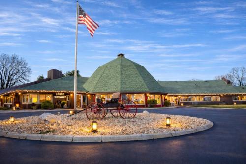 Round Barn Lodge
