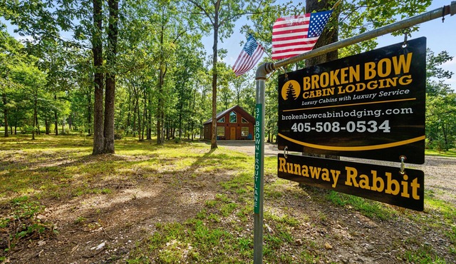 Runaway Rabbit: 1BR, 1 Bath, Sleeps 2 in Broken Bow