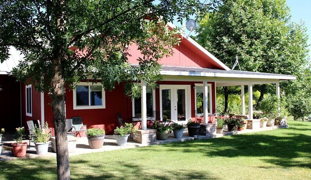 Secluded Cottage Rental on 305-Acre Ranch in Stevens County, Washington