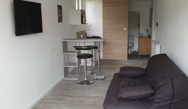 Self-contained studio at the edge of Ecouves in Cuissai