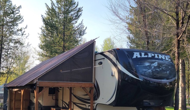 Short-term RV Rental @ Arrowhead Park, in Cascade ID.