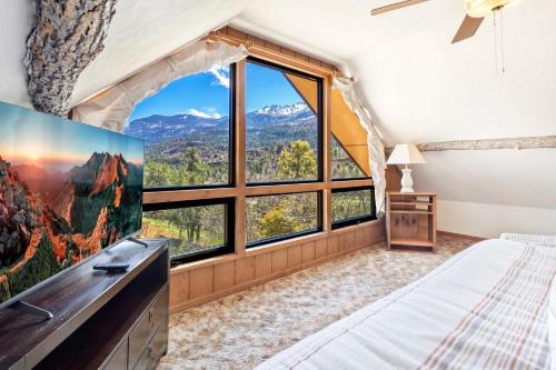 Singer Cabin 1