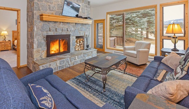 Ski Big Sky & Nordic Cross Country Skiing, Hike, Fish & Bike | Golf Course Condo