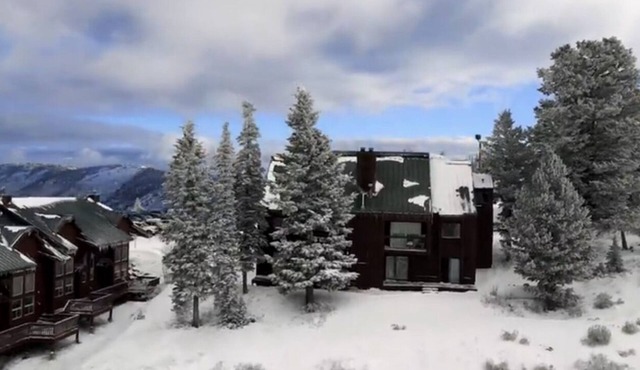 Ski-in ski-out Powder Mountain condo 2 bedroom. 2 baths. Fireplace.