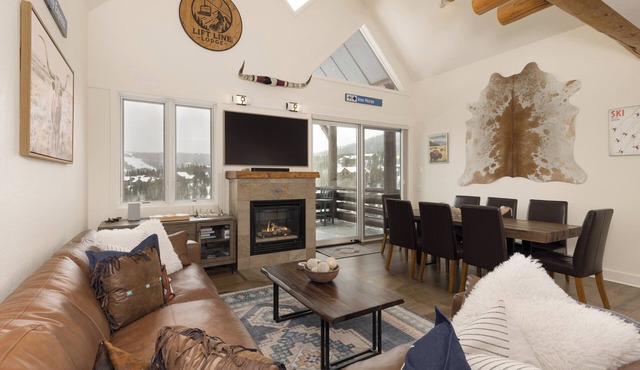Ski-in, Ski-out Townhome with Private Hot Tub