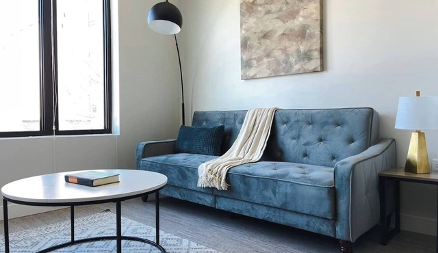 Sleepover | Attractive Studio and Gym - Des Moines