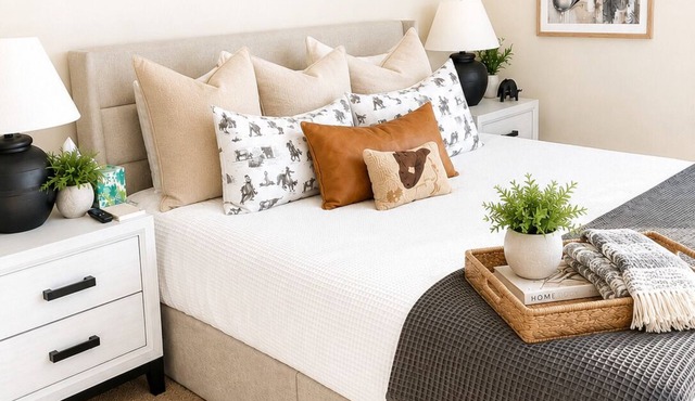 Sleeps 16- Moutain View