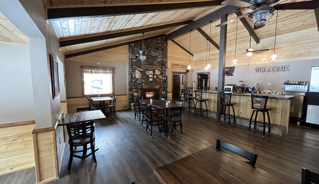 South Fork Junction Lodge & RV Park