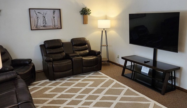 Spacious 2 bedroom apartment