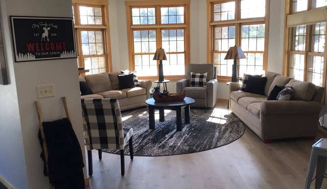 Spacious 2BR/2BA Condo at Northernaire – Lake Access & Northwoods Luxury in Three Lakes