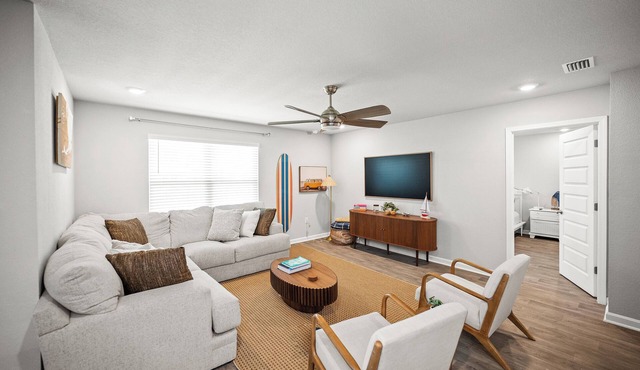 Spacious 4BR Retreat Near Gulf Shores & OWA – Perfect for Families & Groups!