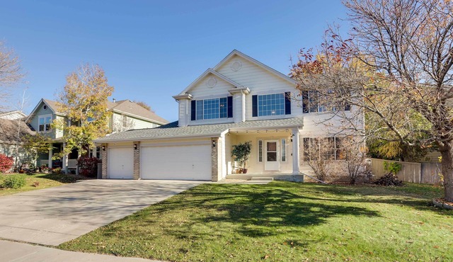 Spacious Thornton Home: 15 Mi to Downtown Denver!