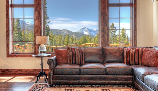 Spectacular Home with Ski Access and Mountain Views