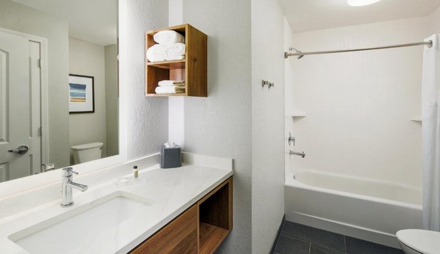Staybridge Suites - Auburn - University Area by IHG