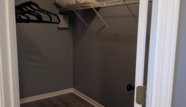 Step into Southern Comfort with this spacious 4-bedroom house in Southaven, MS