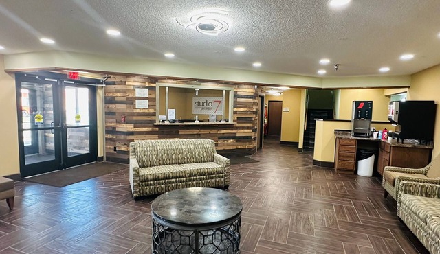 Studio 7 on Main