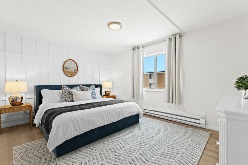Stylish 1BR Upper Flat in the Heart of Royal Oak