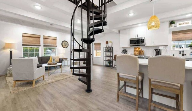 Stylish 3BR | 2mi to Waterfront + Fenced Yard