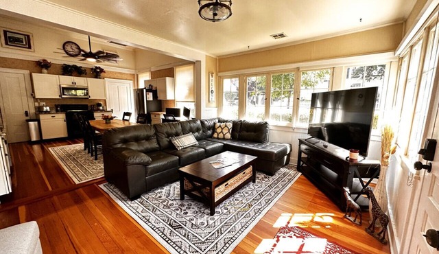 Sun Cottage in the Heart of Jacksonville