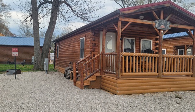 Sunset Cabin #7 in Ashtabula