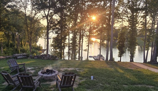 Sunset Pointe Douglas Lake Cabin