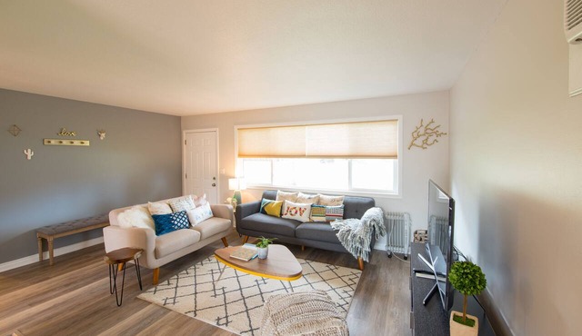 SUPER Convenient West Side Location with 3BR 2BATH