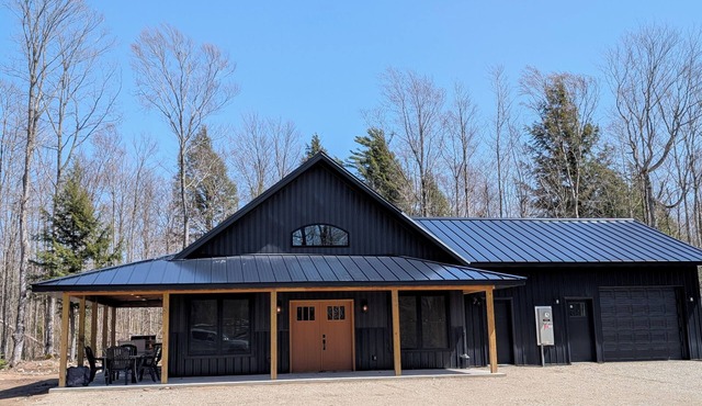 Superior Black Bear Lodge-new construction on trail 8