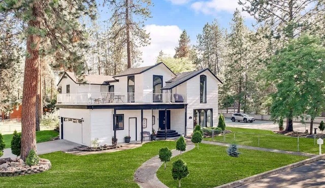 The Affordable Family Fun Mansion