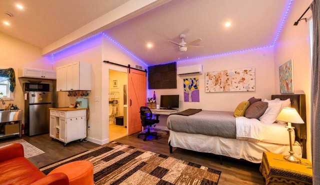 The Art Nook | 5 Mins to Airport| Peaceful Retreat
