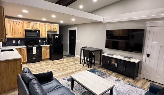The Brick & Beam Apt#6