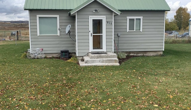 The Cozy Cottage