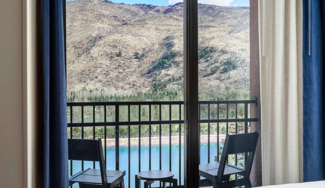 The Hoffmann Hotel Basalt Aspen, Tapestry Collection By Hilton
