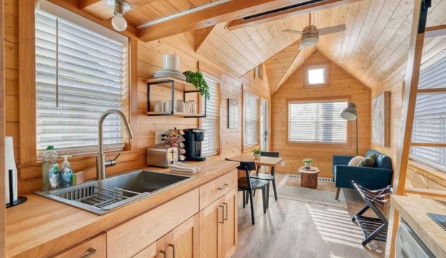 The Kingpost by Stay Portland - Richmond