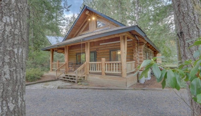 The Perfect Mountain Getaway - Cabin Near Mt. Hood