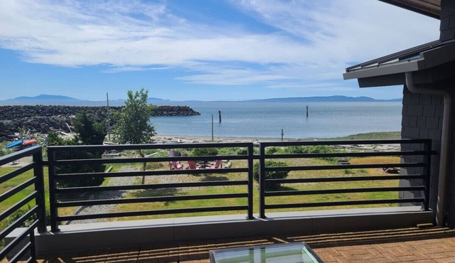 The Seaside Getaway
