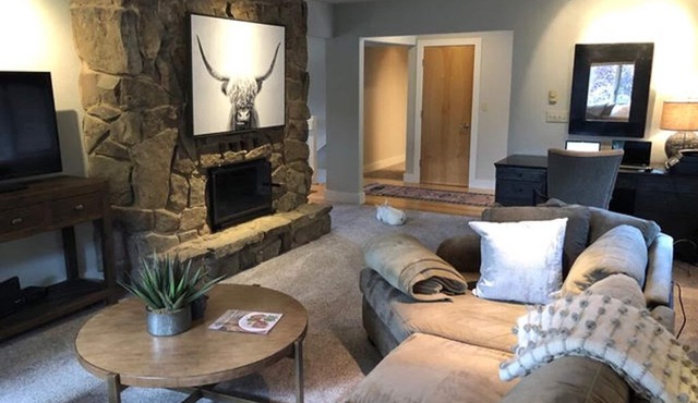 THE SUNSET HOUSE IS JACKSON HOLE COMFORT IN A PERFECT SETTING
