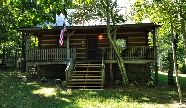THE WOODLANDS - VERY QUIET SECLUDED CABIN