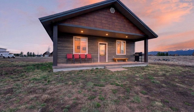 Timberline Cottage | Boat Ramp, ADA Friendly, BBQ, Close2Yellowstone!